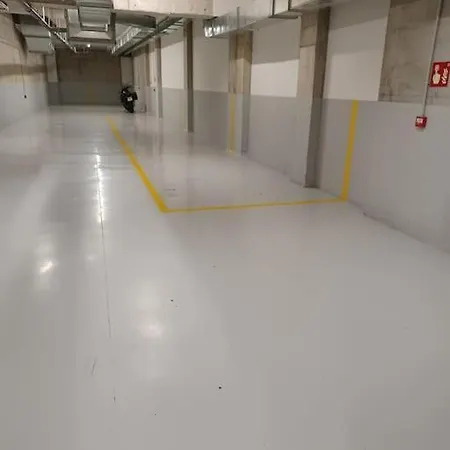 0143 Nuevo Y Centrico Lägenhet